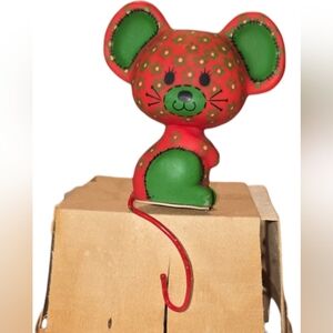 Vintage Hallmark 1977 Calico Mouse Stocking Holder
